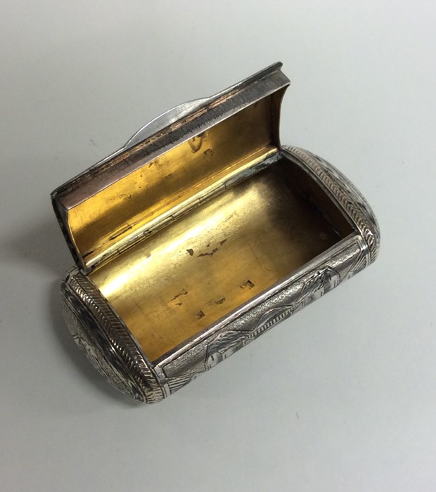 A good quality oval silver hinged top box attracti - Image 2 of 3