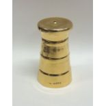 A good quality silver gilt churn shaped salt. Lond