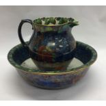 An attractive Maling jug and basin set. Est. £20 -