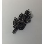 An Antique rose diamond brooch. Approx. 10.5 grams