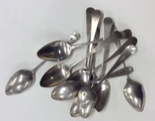 A collection of Georgian OE pattern silver teaspoo
