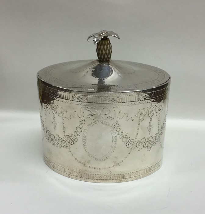 A good quality Georgian silver hinged top tea cadd - Image 2 of 3