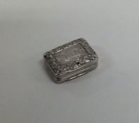 A good quality hinged top silver vinaigrette, the