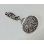 A good quality cast silver caddy scoop decorated w