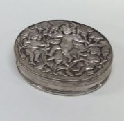 A good quality Antique silver oval box attractivel