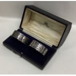 A good pair of Continental silver napkin rings con