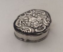 An 18th Century Turkish silver box attractively de