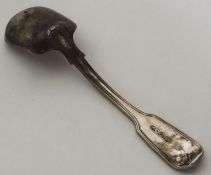 A silver fiddle and thread caddy scoop. London. Ap