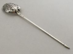 An 18th Century rat tail silver mote spoon. Approx