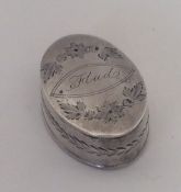 An Attractive oval Georgian silver patch box. Birm