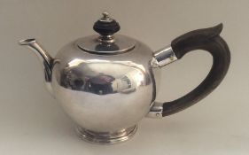 EXETER: A rare Georgian silver bullet shaped teapo