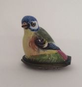 An Antique bonbonniere in the form of a finch with