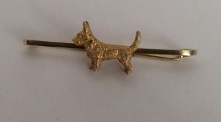 A 15 carat gold brooch in the form of a Scottie do