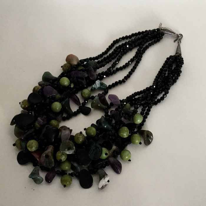 An attractive heavy hard stone necklace with silve