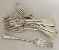 A good set of twelve Edwardian silver dessert fork