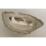 An attractive bright cut silver bonbon dish with s