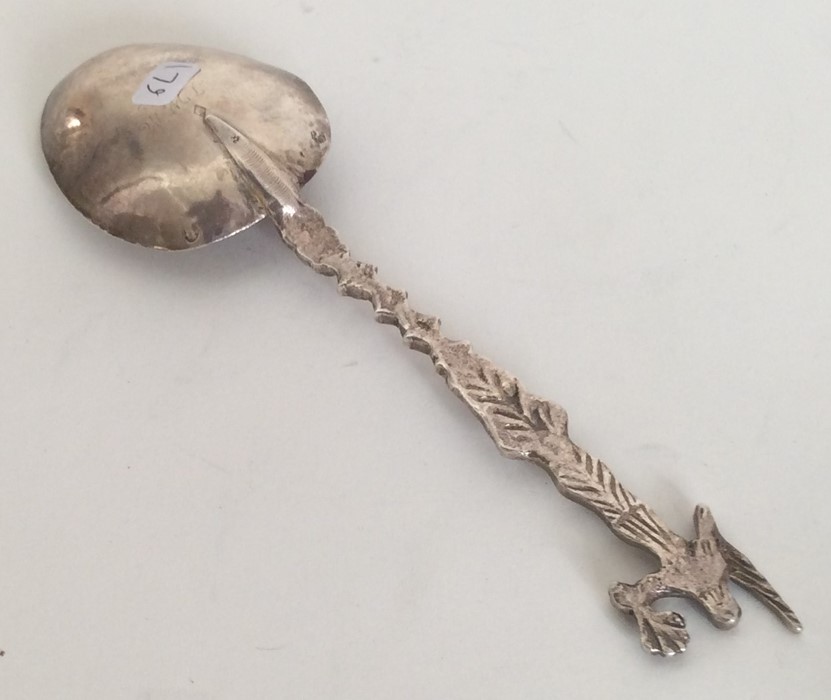 An Antique Dutch silver spoon. Approx. 38 grams. E - Image 2 of 2