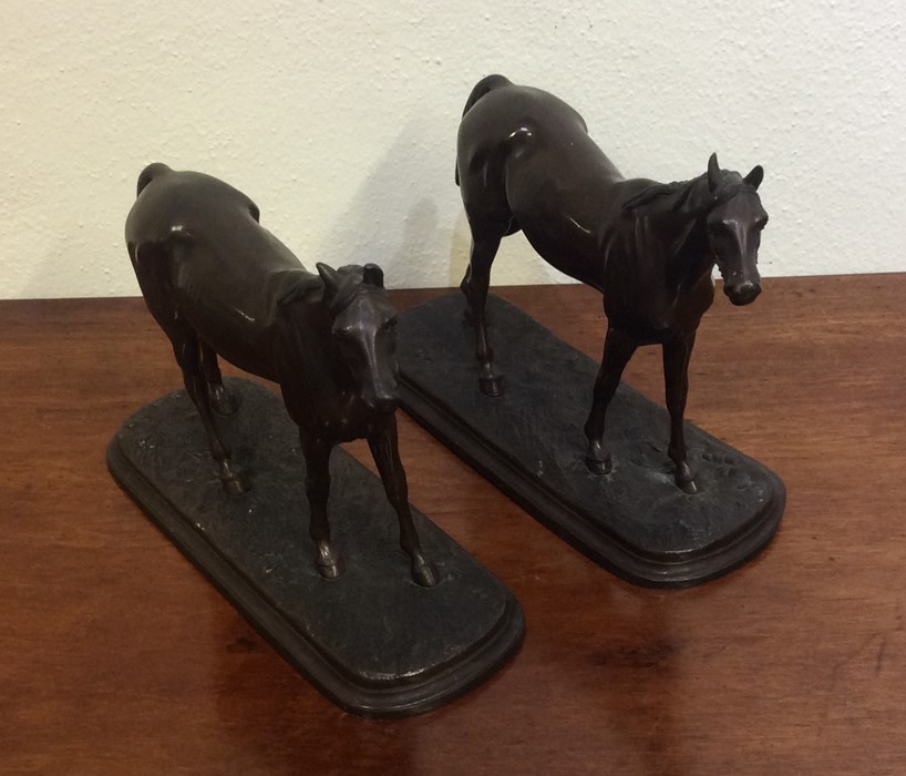 A pair of spelter figures in the form of race hors - Image 2 of 2