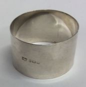 A plain Edwardian silver napkin ring. Birmingham.