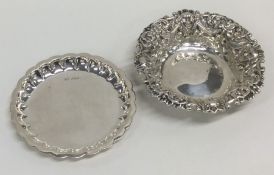 Two Edwardian silver bonbon dishes. Approx. 58 gra