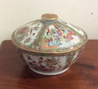 A good quality Antique Canton pot pourri and cover