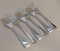 A good set of six OE pattern silver dessert forks.