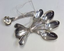 A set of six fiddle and thread silver teaspoons to