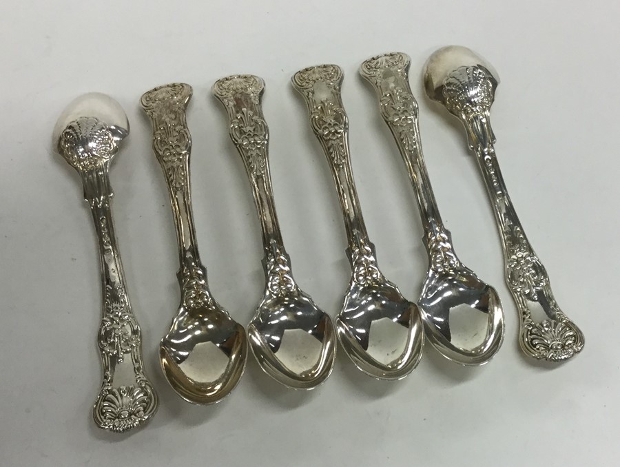 A heavy set of six Queens' pattern silver egg spoo