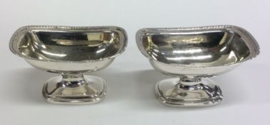 DUBLIN: A pair of good Irish silver salts with gil