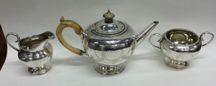 An attractive Victorian three piece silver bachelo