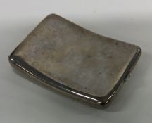 A silver cigarette case with fitted interior. Ches