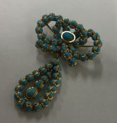 An unusual Victorian turquoise and gold pendant /