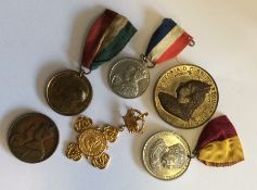 A Victorian bronze medallion etc. Est. £30 - £40.