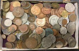 A box containing assorted coinage. Est. £10 - £20.