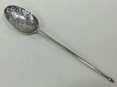 An 18th Century Georgian silver mote spoon, the bo