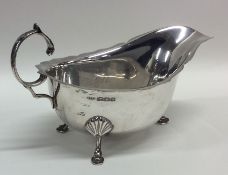 An Edwardian silver sauce boat. Birmingham. By EDW