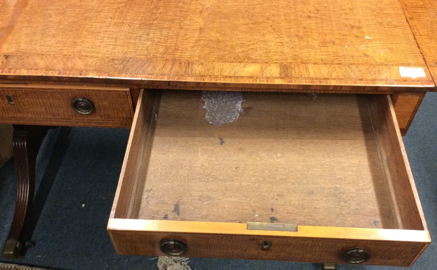 A good Georgian mahogany two drawer sofa table on - Image 3 of 3