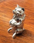 A silver plated vesta in the form of a pig. Est. £