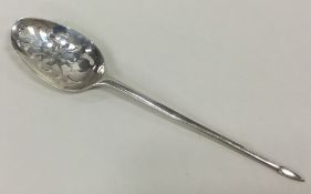 An 18th Century Georgian silver mote spoon, the bo