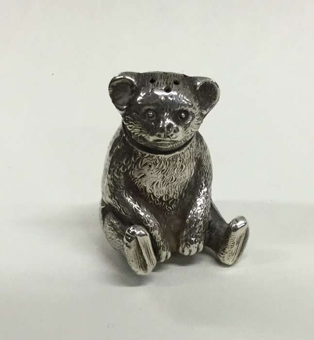 An unusual miniature silver pepper in the form of