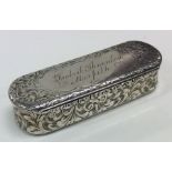 A fine quality Victorian oval silver snuff box eng