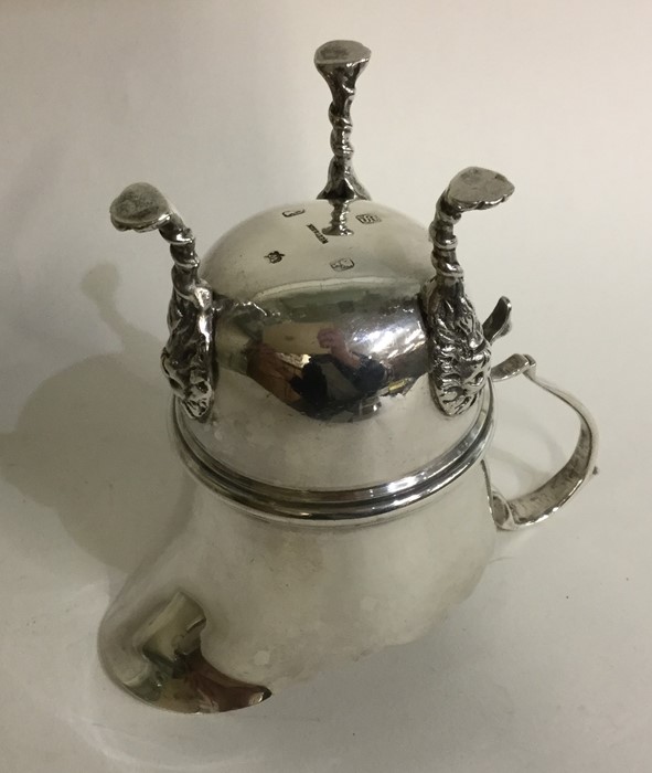 DUBLIN: A good quality Irish silver cream jug with - Image 2 of 2