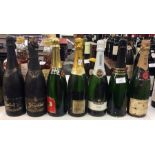 Seven various 750 ml bottles of champagnes and cav