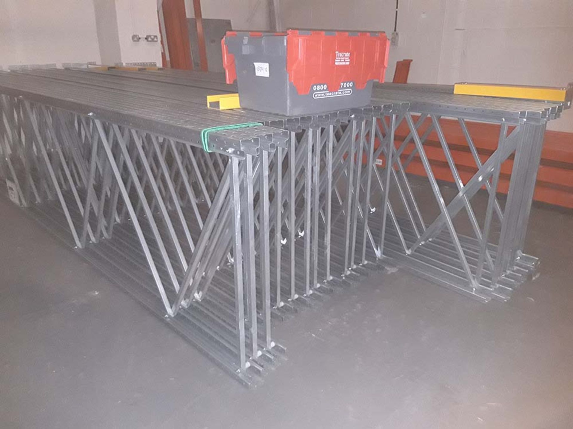 Dexion boltless pallet racking, 17 x 5m uprights, approx. 136 x 2.7m cross beams with associated - Image 5 of 5