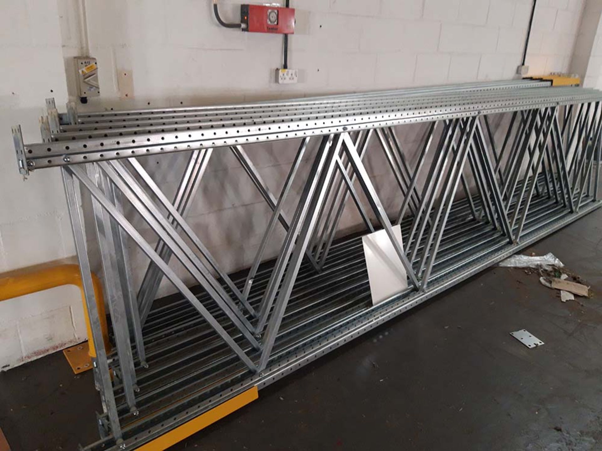 Dexion boltless pallet racking, 17 x 5m uprights, approx. 136 x 2.7m cross beams with associated - Image 2 of 5