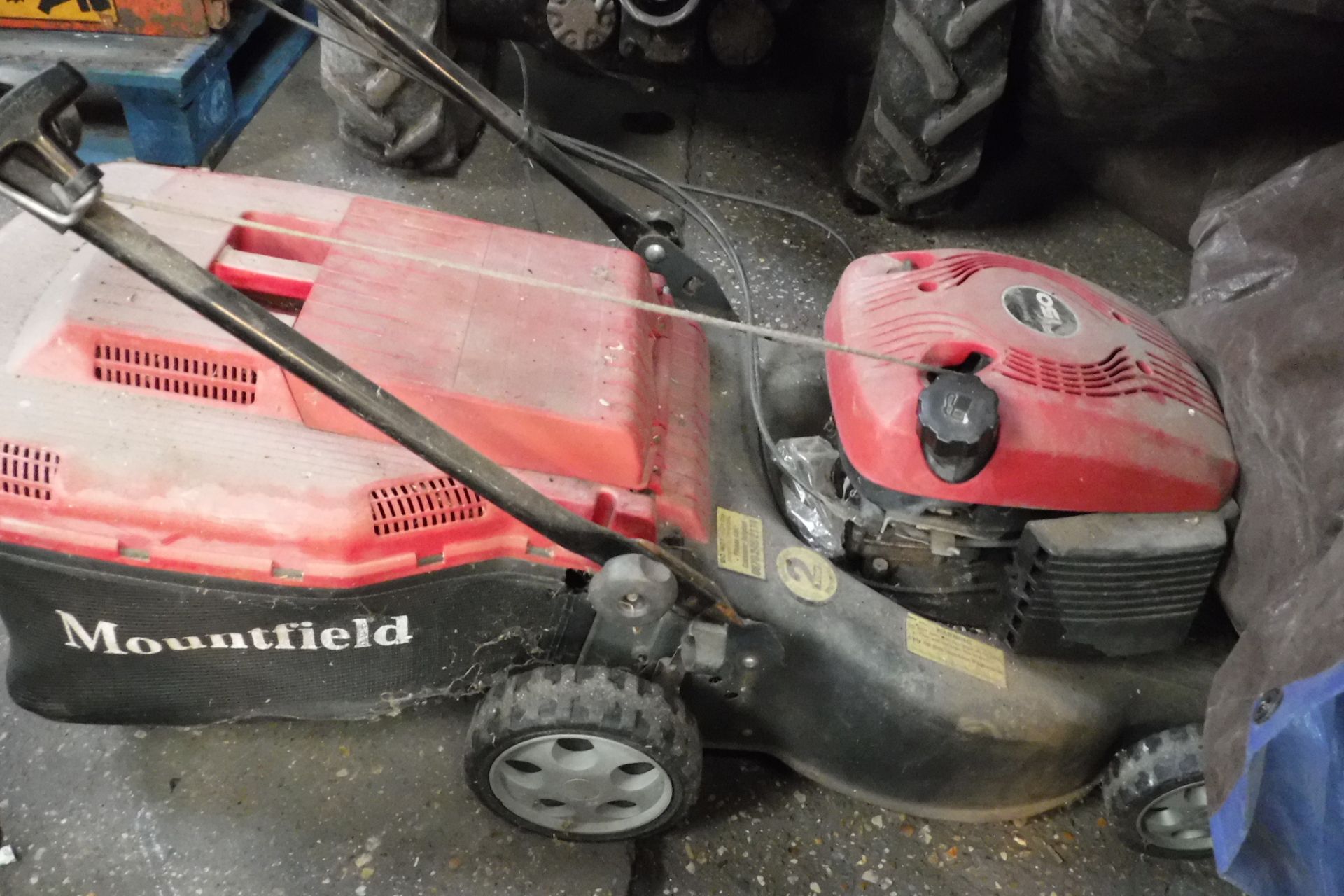 2x Mountfield petrol-powered rotary lawnmowers - Image 4 of 4