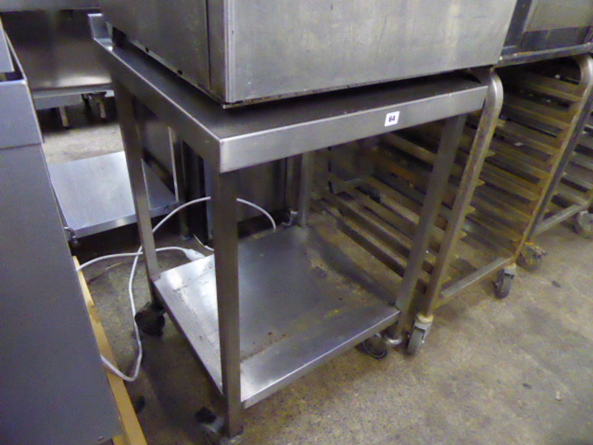 60cm stainless steel mobile preparation table with shelf under