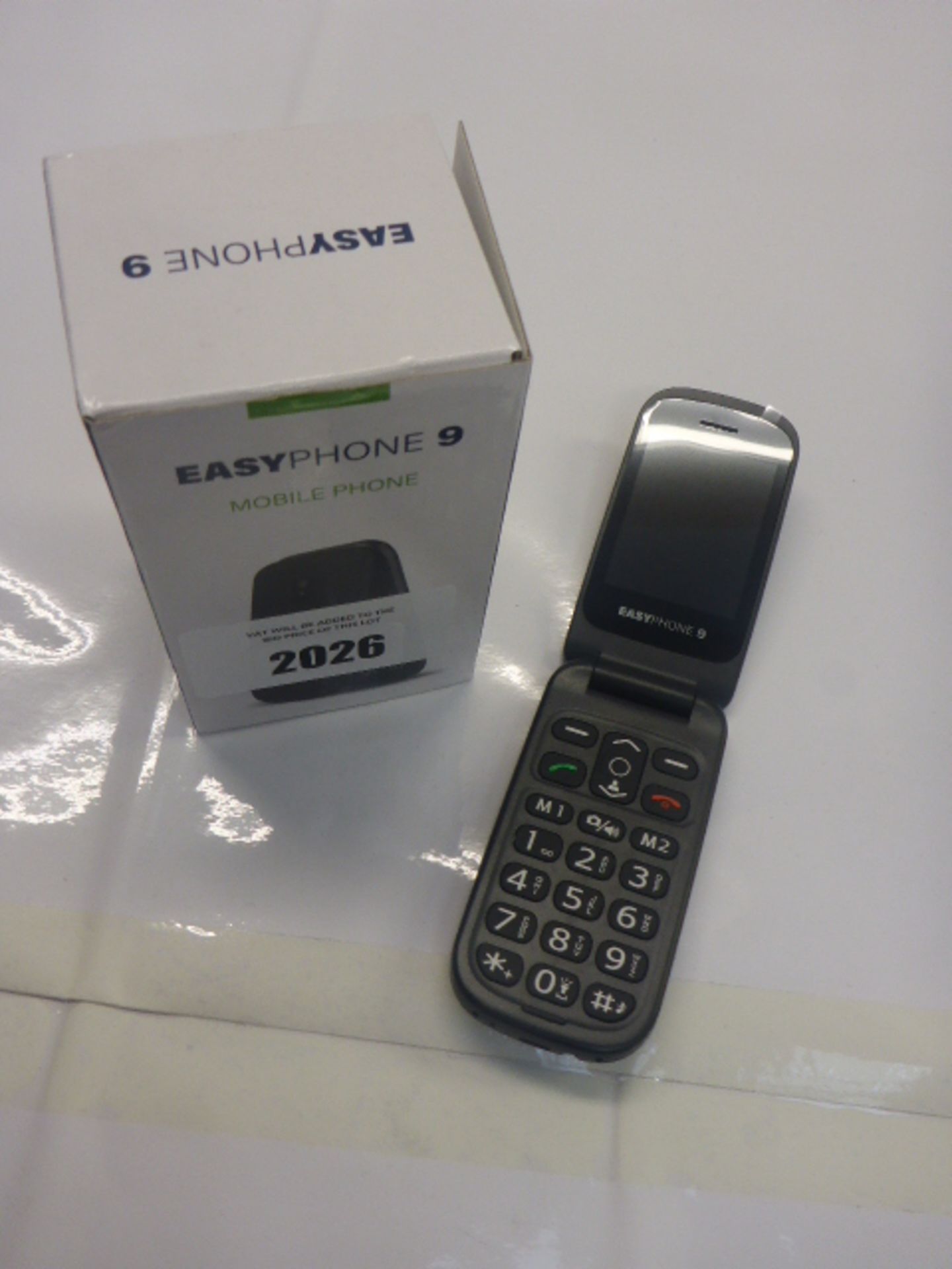 Easy phone 9 Flip Mobile with box.
