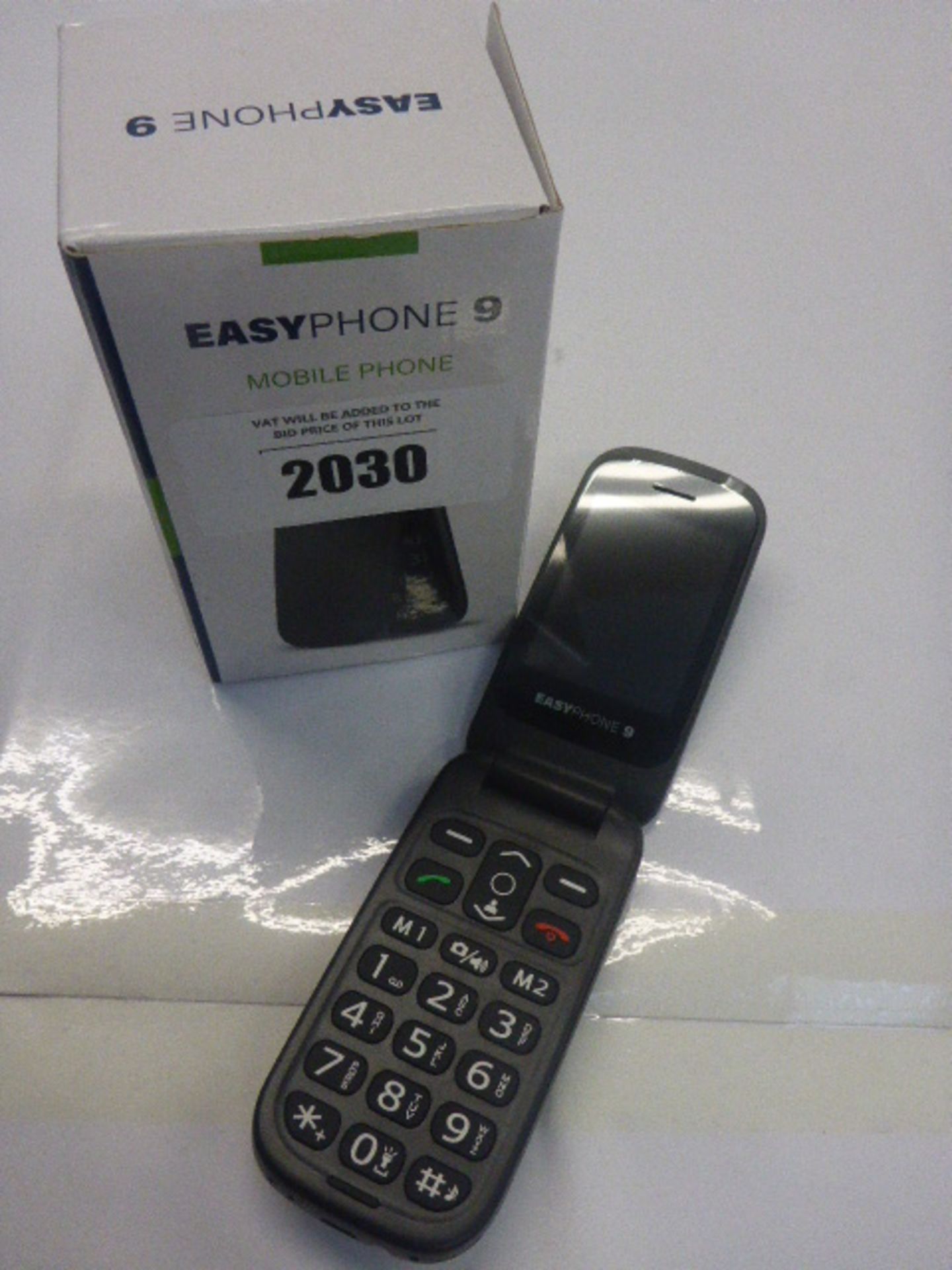 Easy phone 9 Flip Mobile with box.