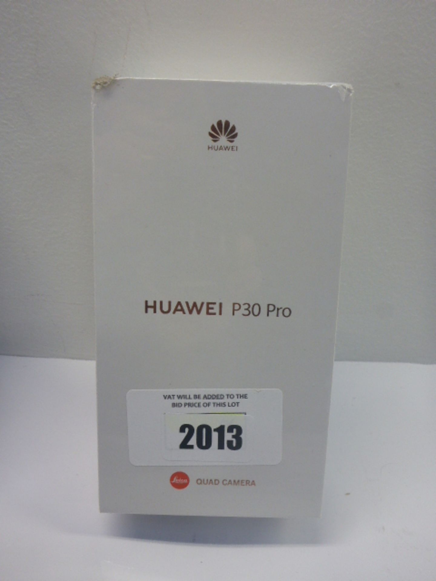 Huawei P30 Pro 128GB Mobile, in sealed box.